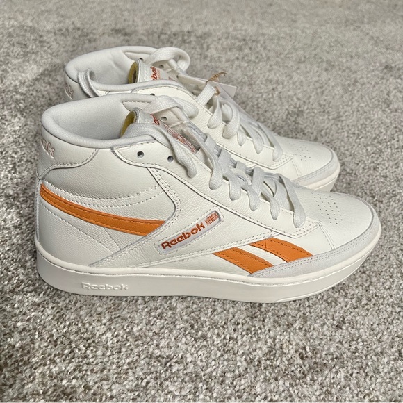 Reebok Club C Form High-top Sneaker Sz 9.5 In Chalk/Peach Fuzz/Burnt Orange NWT - Picture 2 of 10